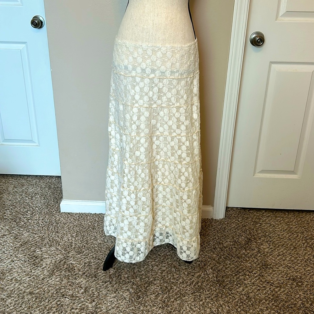 Max Studio Off-white Maxi Skirt Fully Lined M